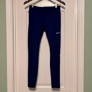 Womens Nike DRIFIT leggings Size Medium Navy in color